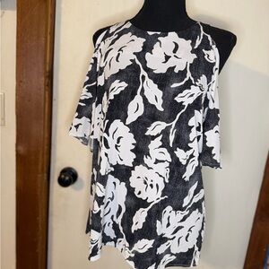 INC International Concepts Monochrome Floral Top